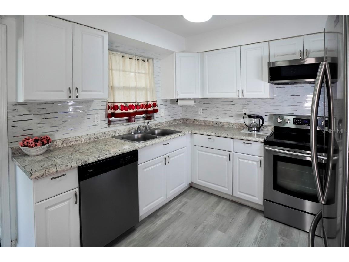 1920 E Edgewood Drive #C5 Lakeland FL 33803 L4954939 image10