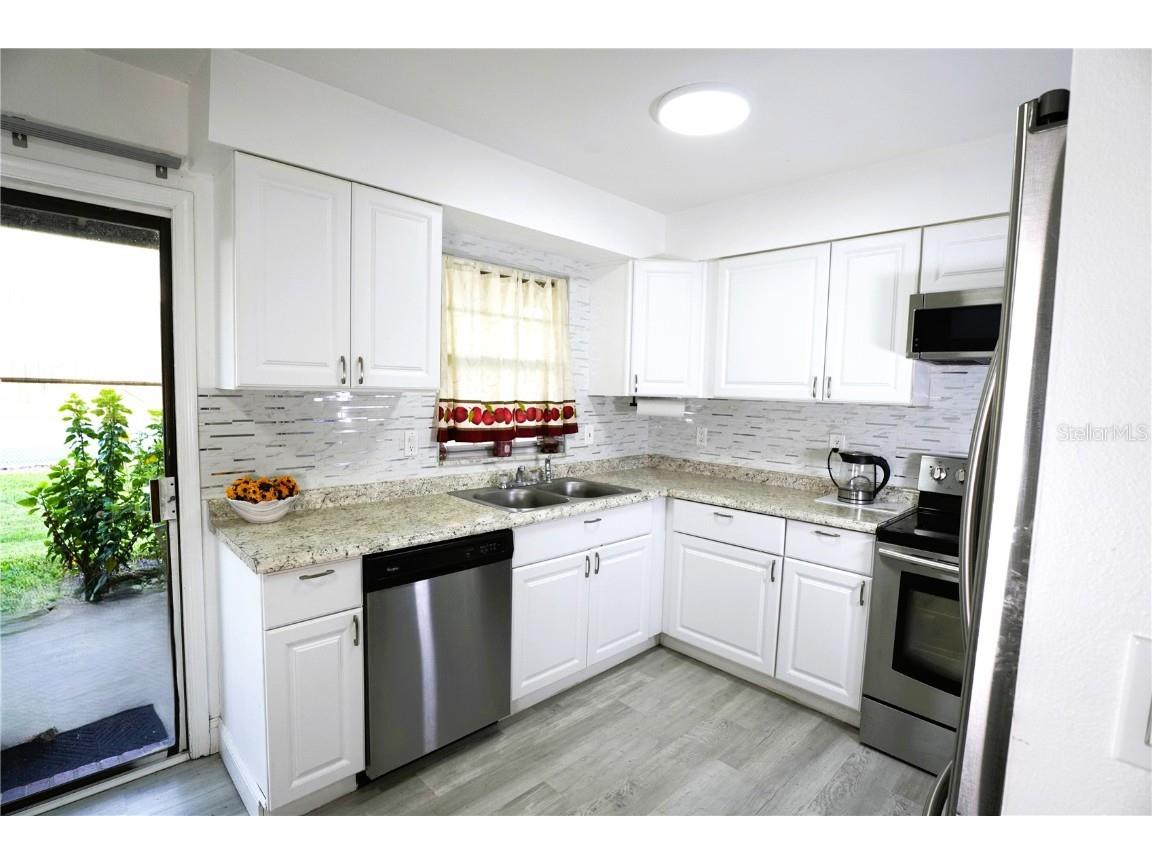 1920 E Edgewood Drive #C5 Lakeland FL 33803 L4954939 image11