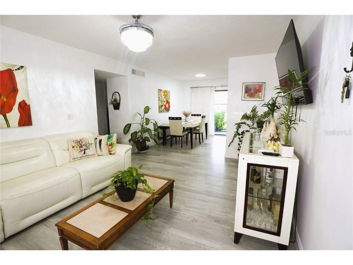 1920 E Edgewood Drive #C5 Lakeland FL 33803 L4954939 image3