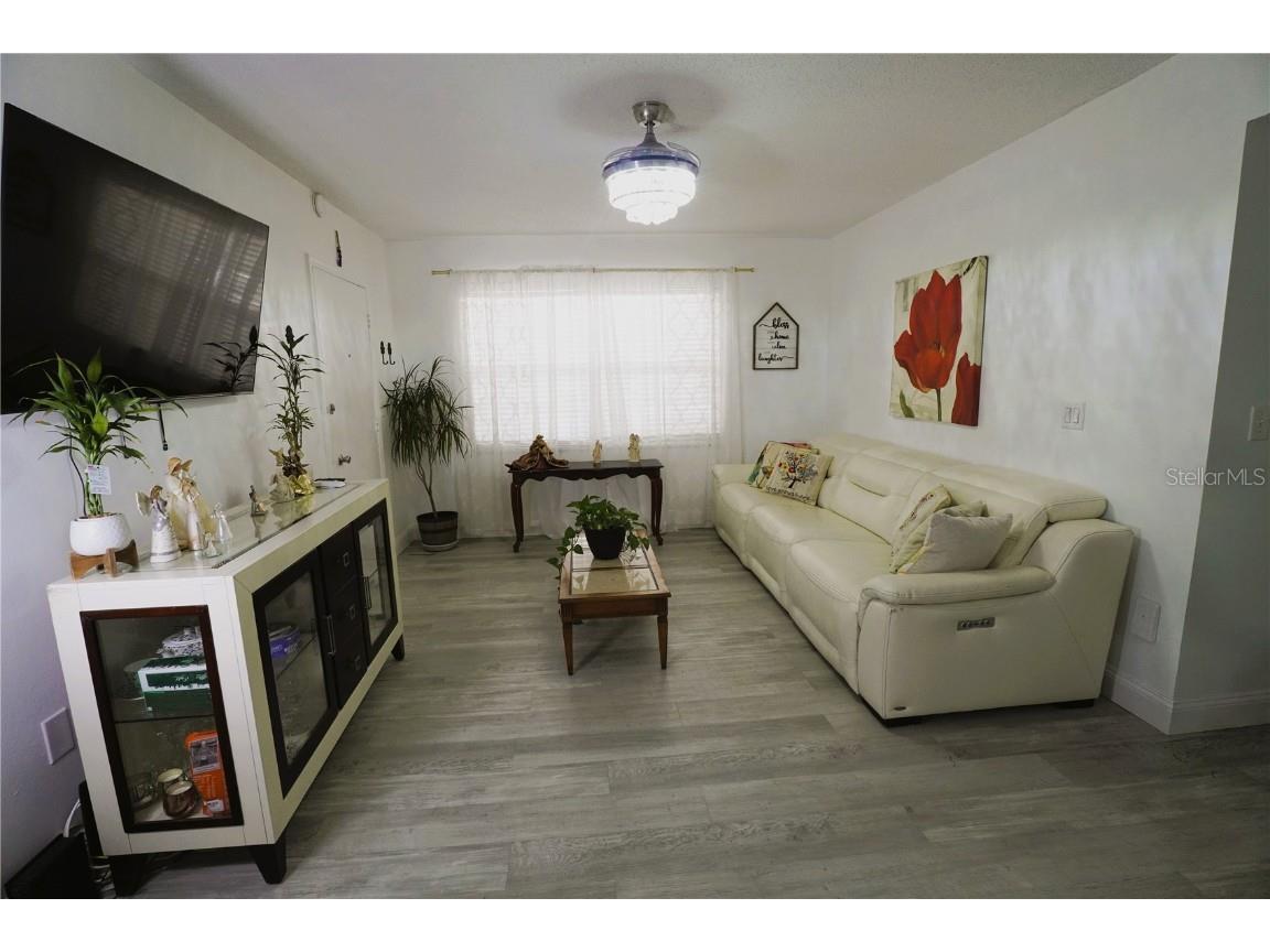 1920 E Edgewood Drive #C5 Lakeland FL 33803 L4954939 image6