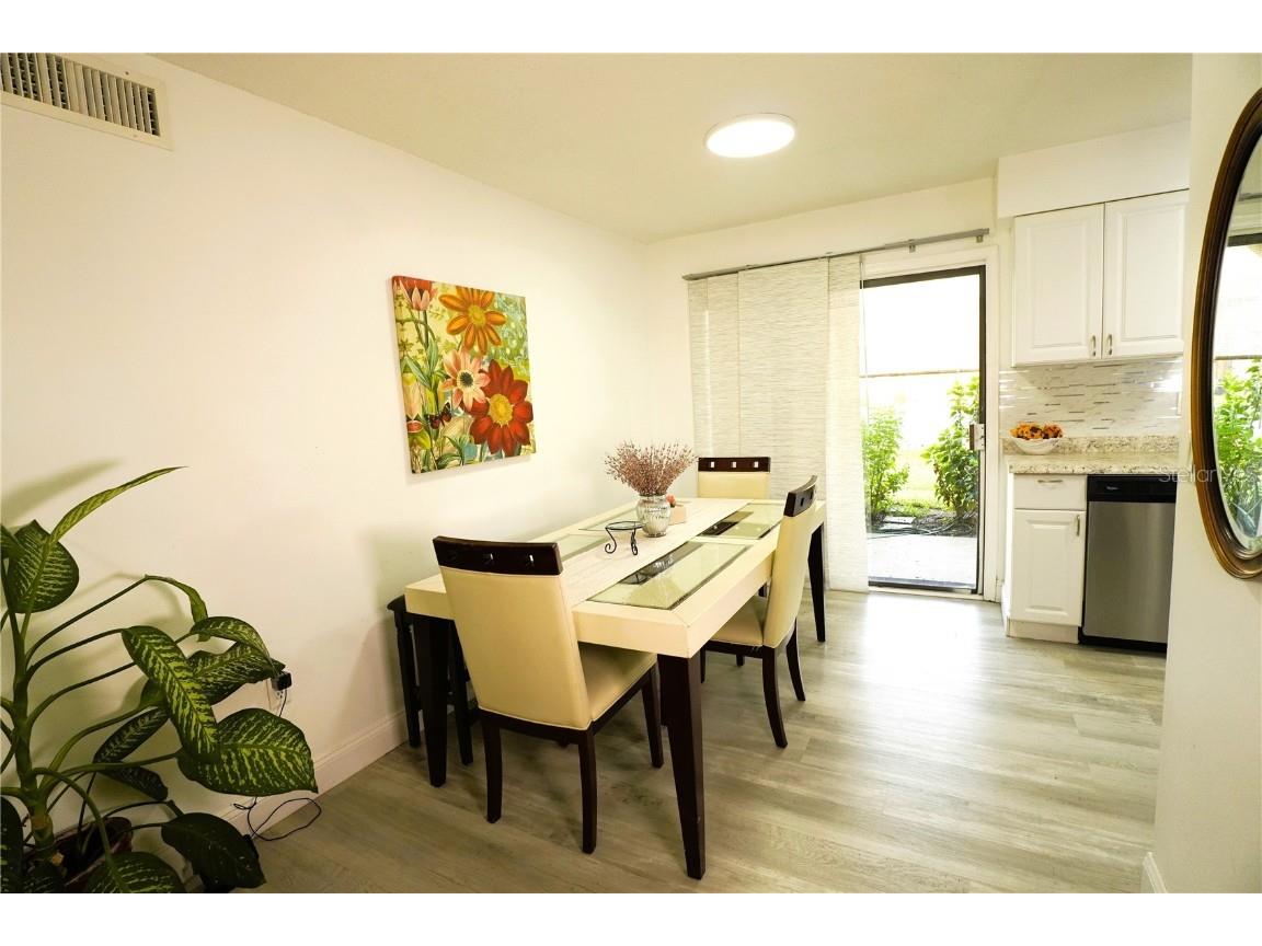 1920 E Edgewood Drive #C5 Lakeland FL 33803 L4954939 image8