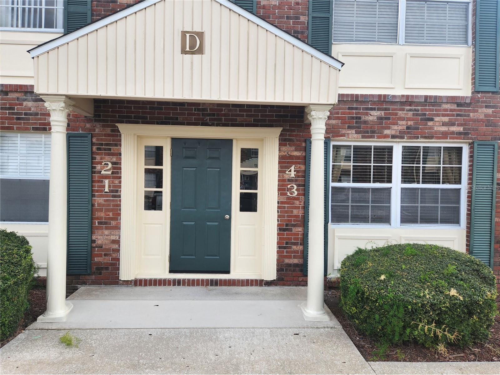 1920 E Edgewood Drive #D3 Lakeland FL 33803 TB8480615 image1