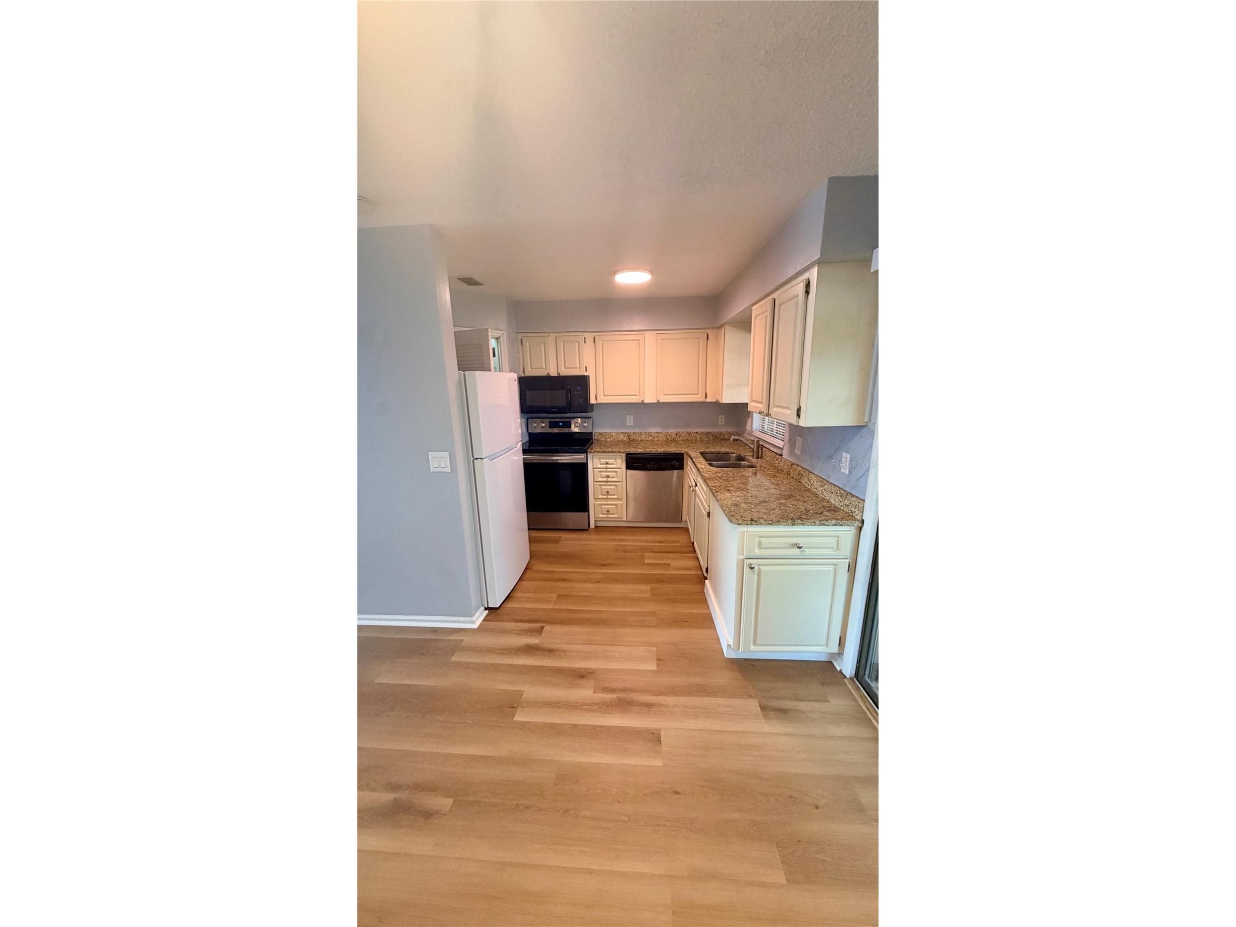 1920 E Edgewood Drive #I4 Lakeland FL 33803 TB8523461 image5