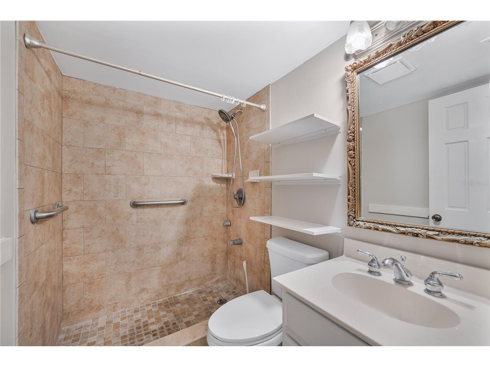 1920 E Edgewood Drive #L5 Lakeland FL 33803 L4958885 image12