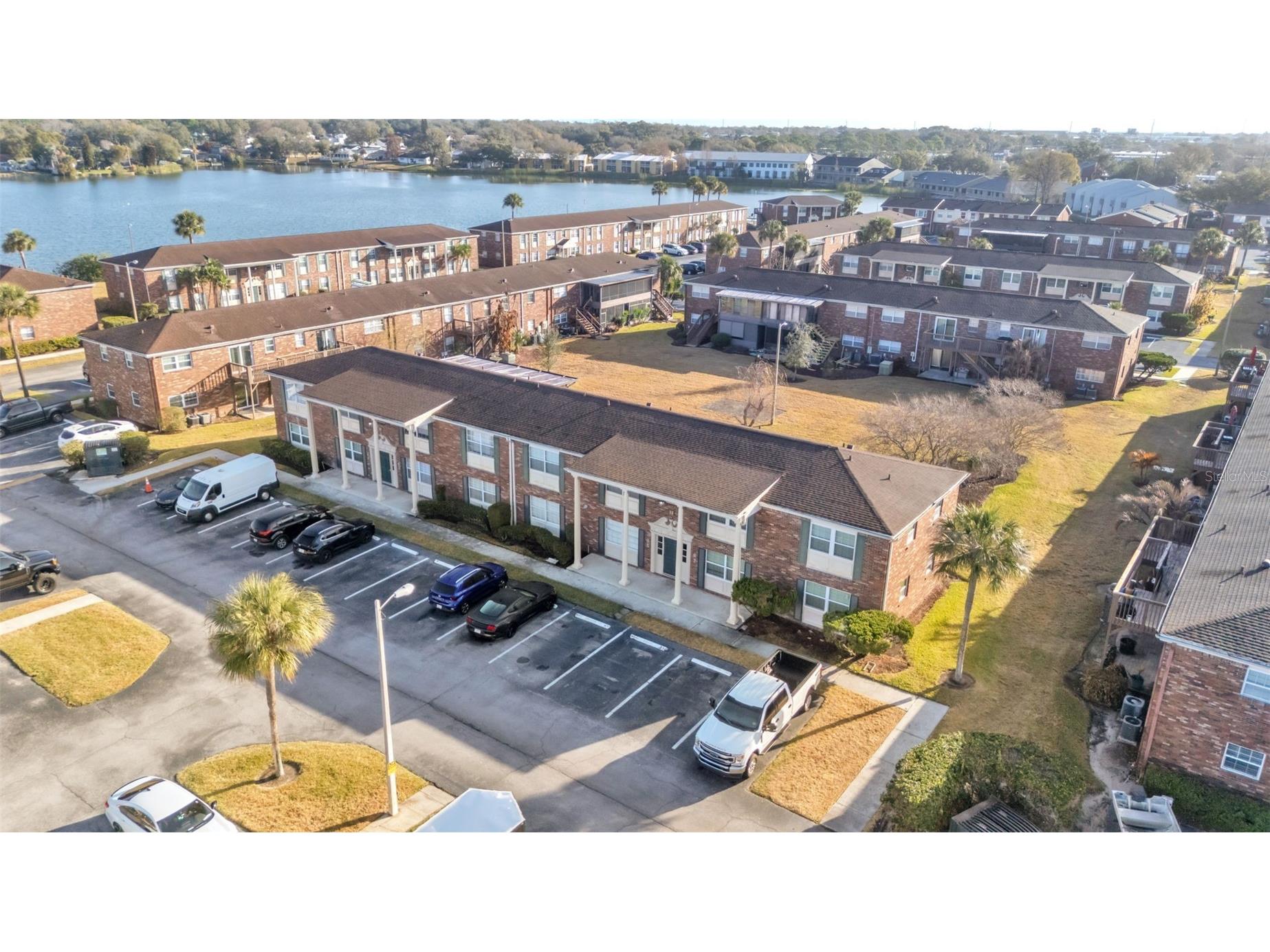 1920 E Edgewood Drive #M2 Lakeland FL 33803 - LAKE BENTLEY L4959530 image3
