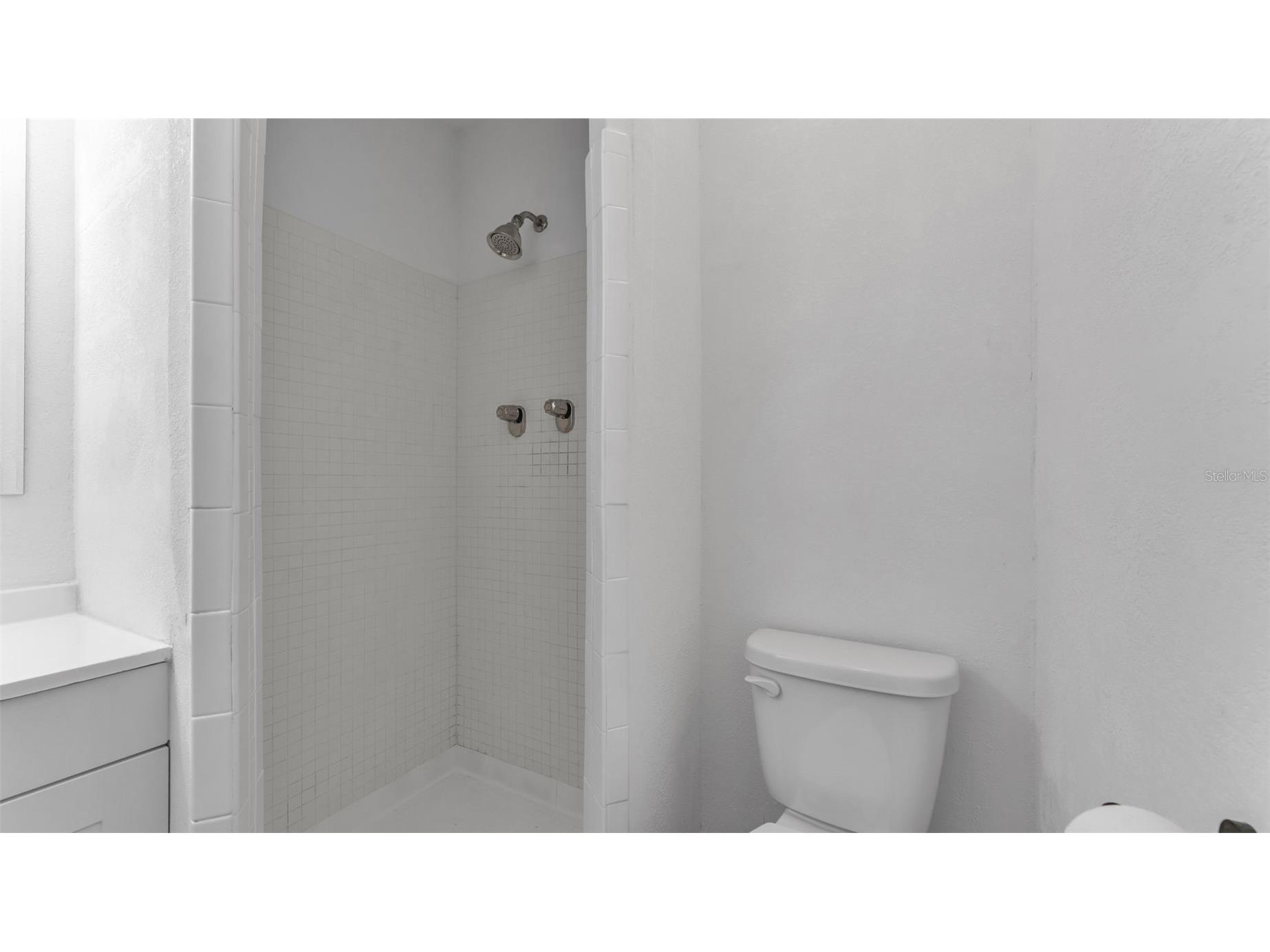 1920 E Edgewood Drive #M2 Lakeland FL 33803 - LAKE BENTLEY L4959530 image40