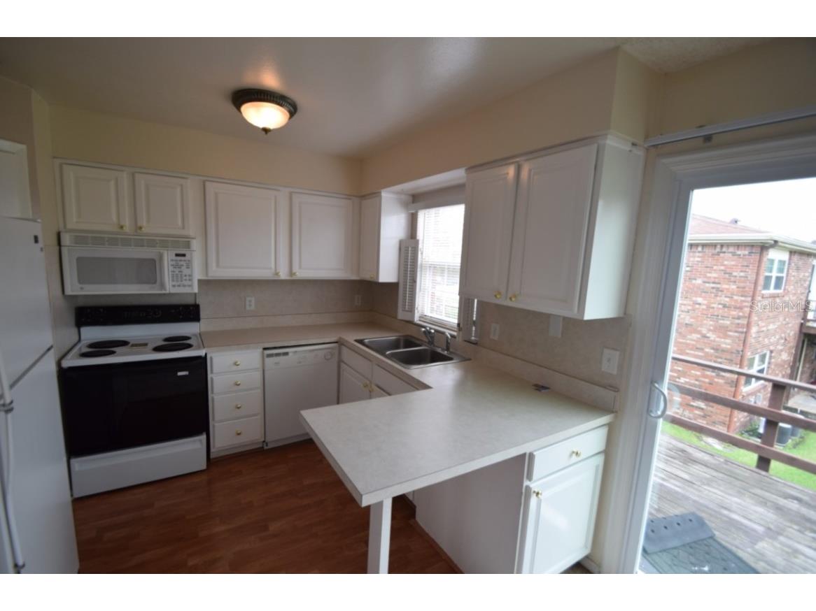 1920 E Edgewood Drive #N4 Lakeland FL 33803 L4958376 image3