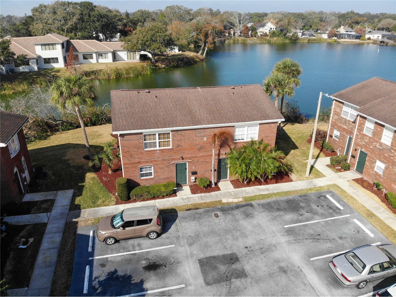 1920 E Edgewood Drive #P2 Lakeland FL 33803 - LAKE BENTLEY L4958809 image1