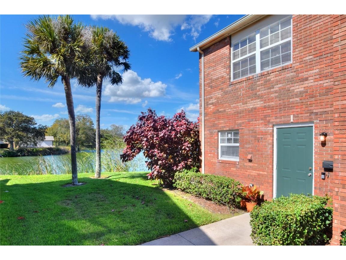 1920 E Edgewood Drive #Q1 Lakeland FL 33803 L4942158 image1