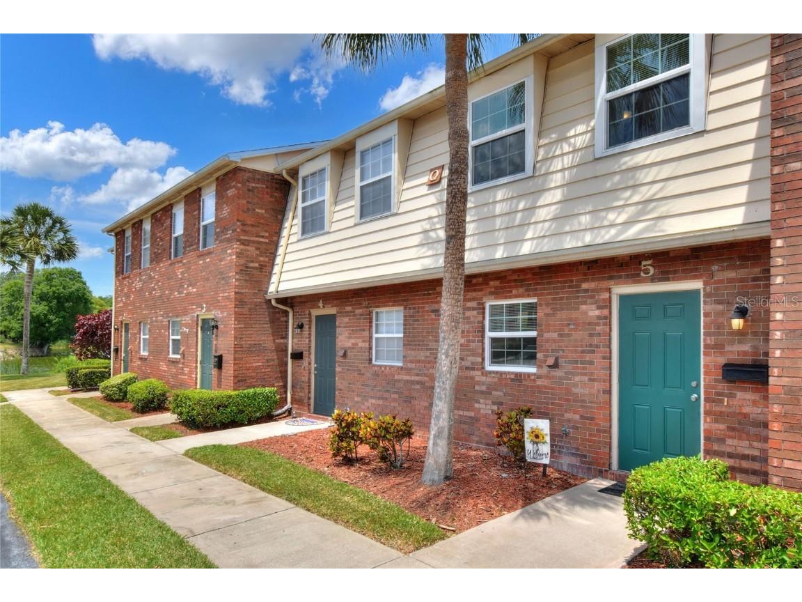 1920 E Edgewood Drive #Q5 Lakeland FL 33803 P4920607 image1