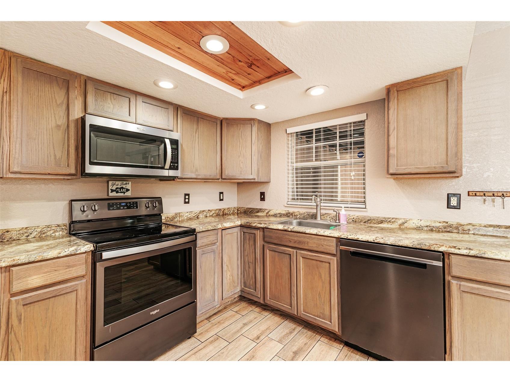 1920 E Edgewood Drive #R3 Lakeland FL 33803 L4962662 image8