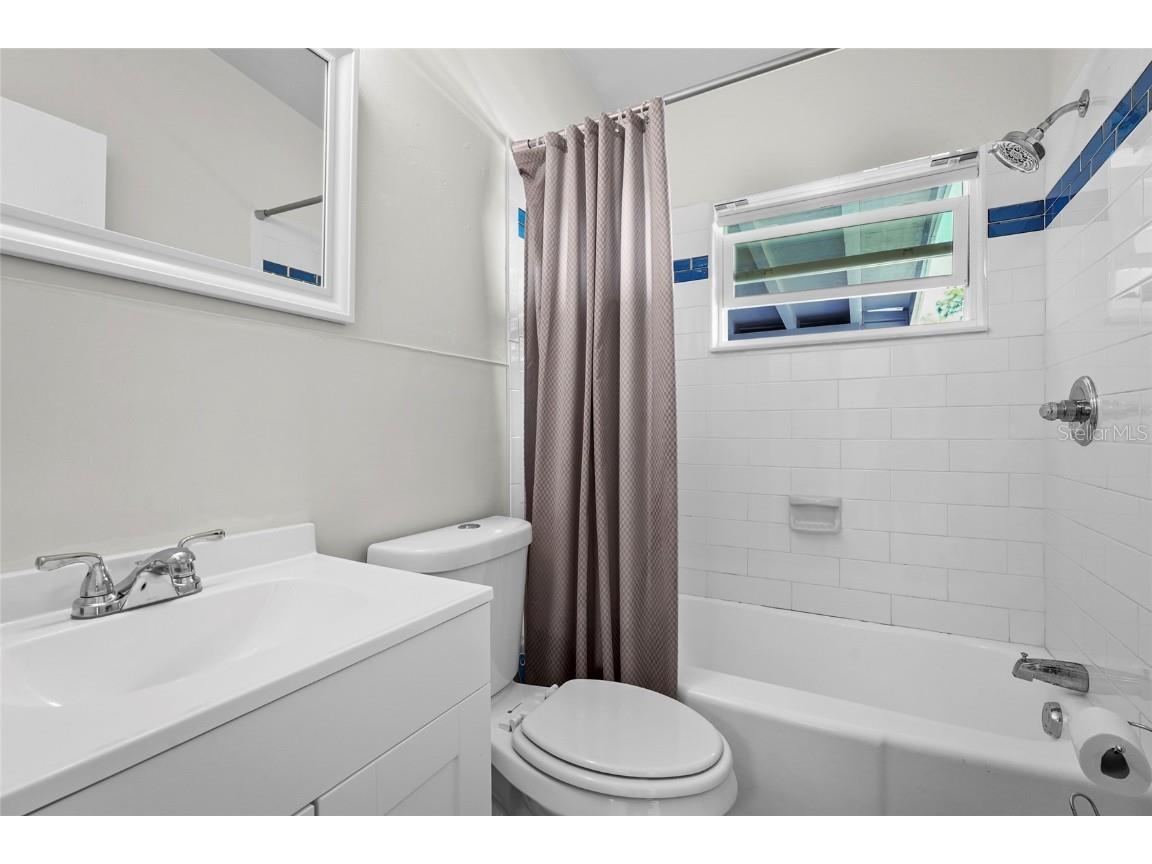 1920 Elk Avenue Sarasota FL 34235 A4672991 image32