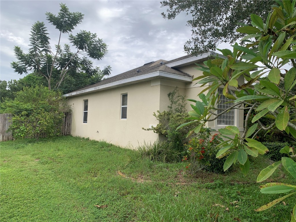 1920 Eloise Cove Drive Winter Haven FL 33884 TB8392665 image3