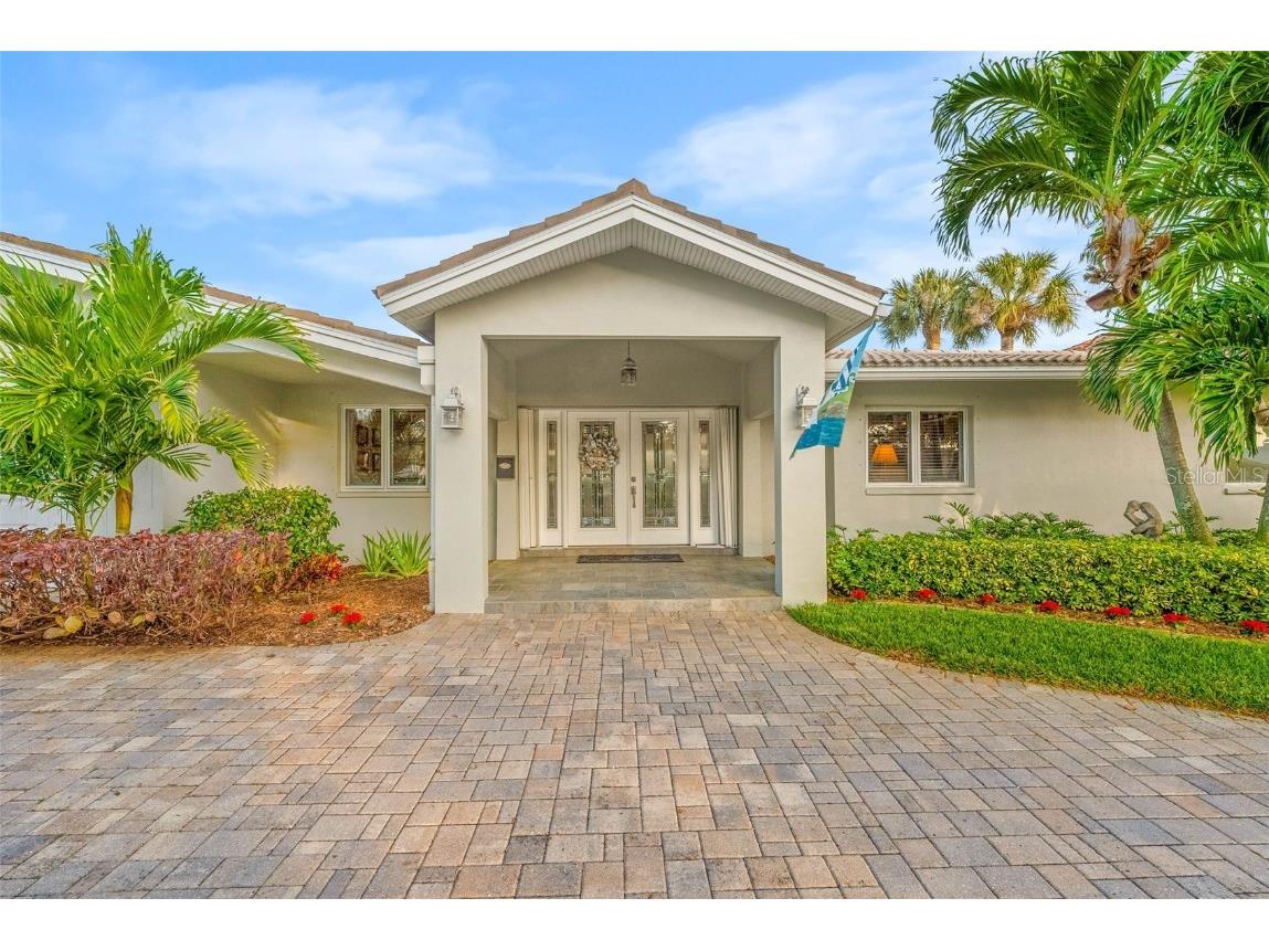 1920 Hawaii Avenue NE Saint Petersburg FL 33703 TB8320510 image1