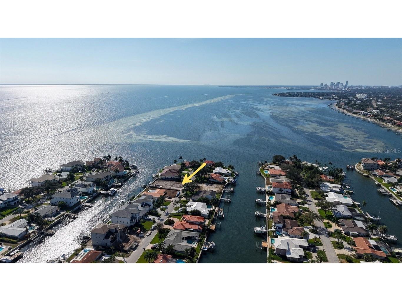 1920 Hawaii Avenue NE Saint Petersburg FL 33703 - TAMPA BAY TB8454593 image3