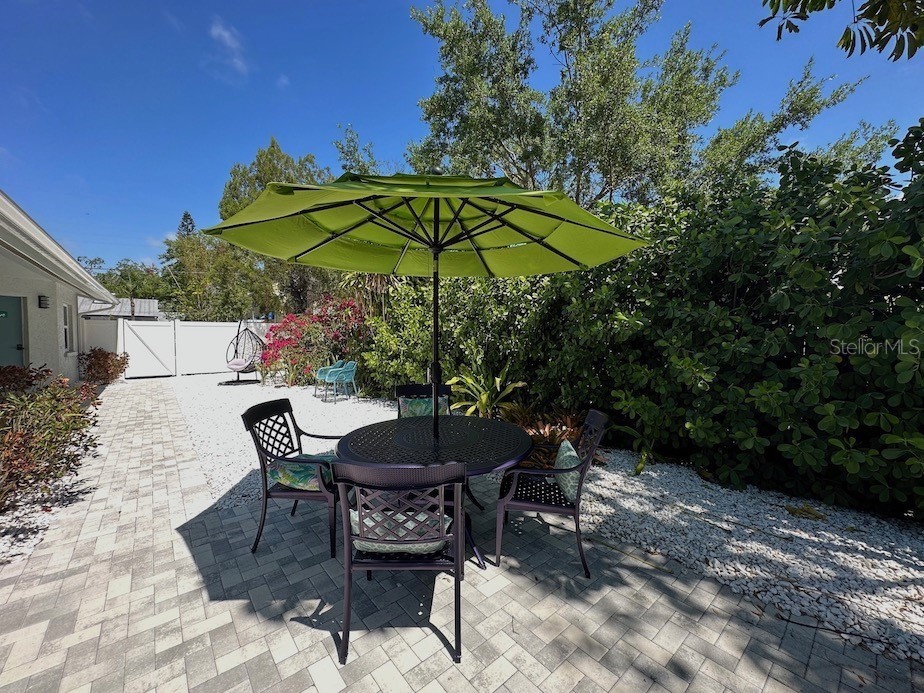 1920 Morrill Street #PINEAPPLE Sarasota FL 34236 A4673833 image32