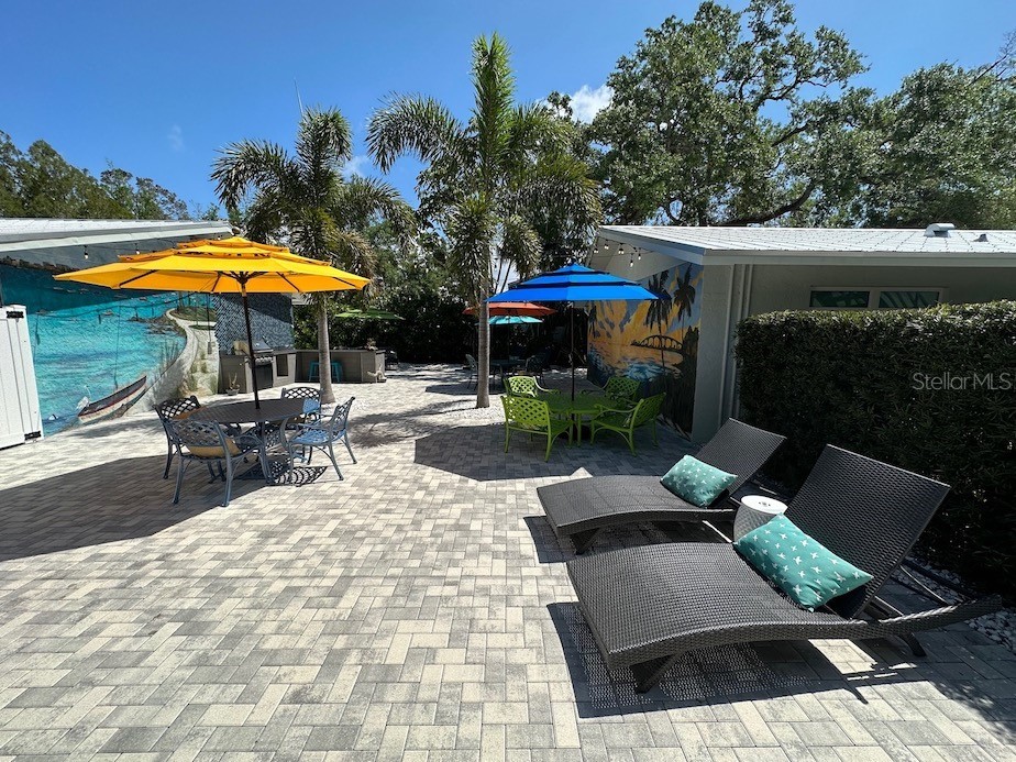 1920 Morrill Street #PINEAPPLE Sarasota FL 34236 A4673833 image34