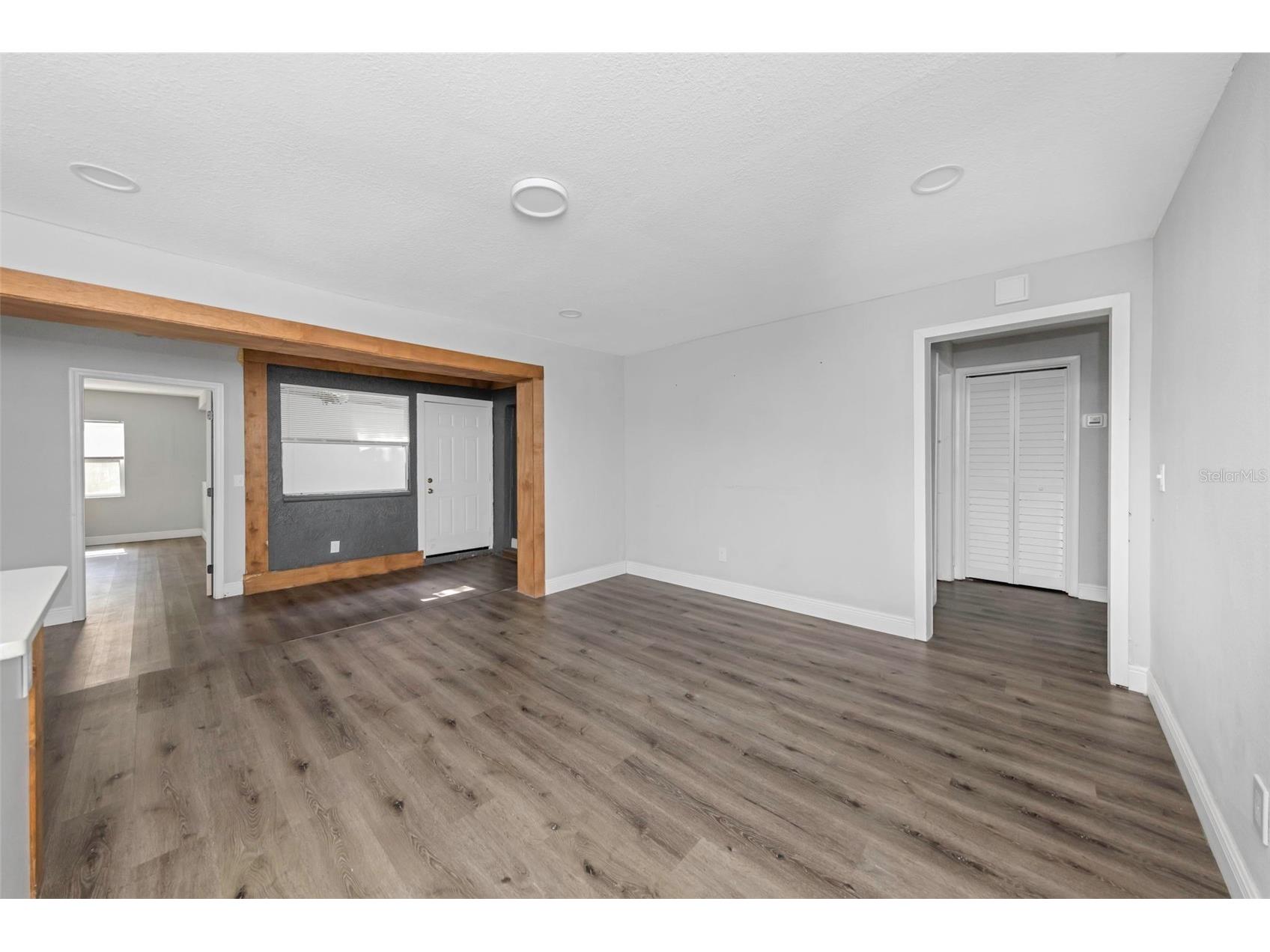 1920 N Highland Avenue Clearwater FL 33755 TB8467666 image6