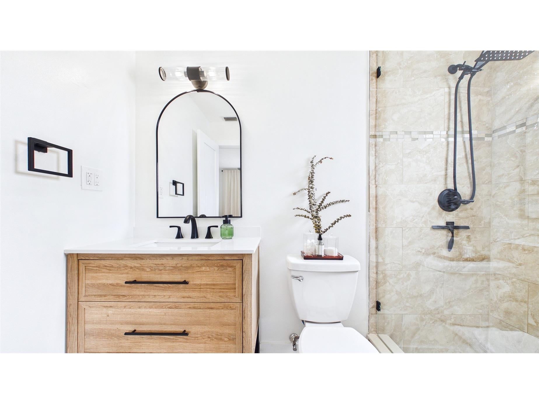 1920 New Hampshire Avenue NE Saint Petersburg FL 33703 TB8491638 image23