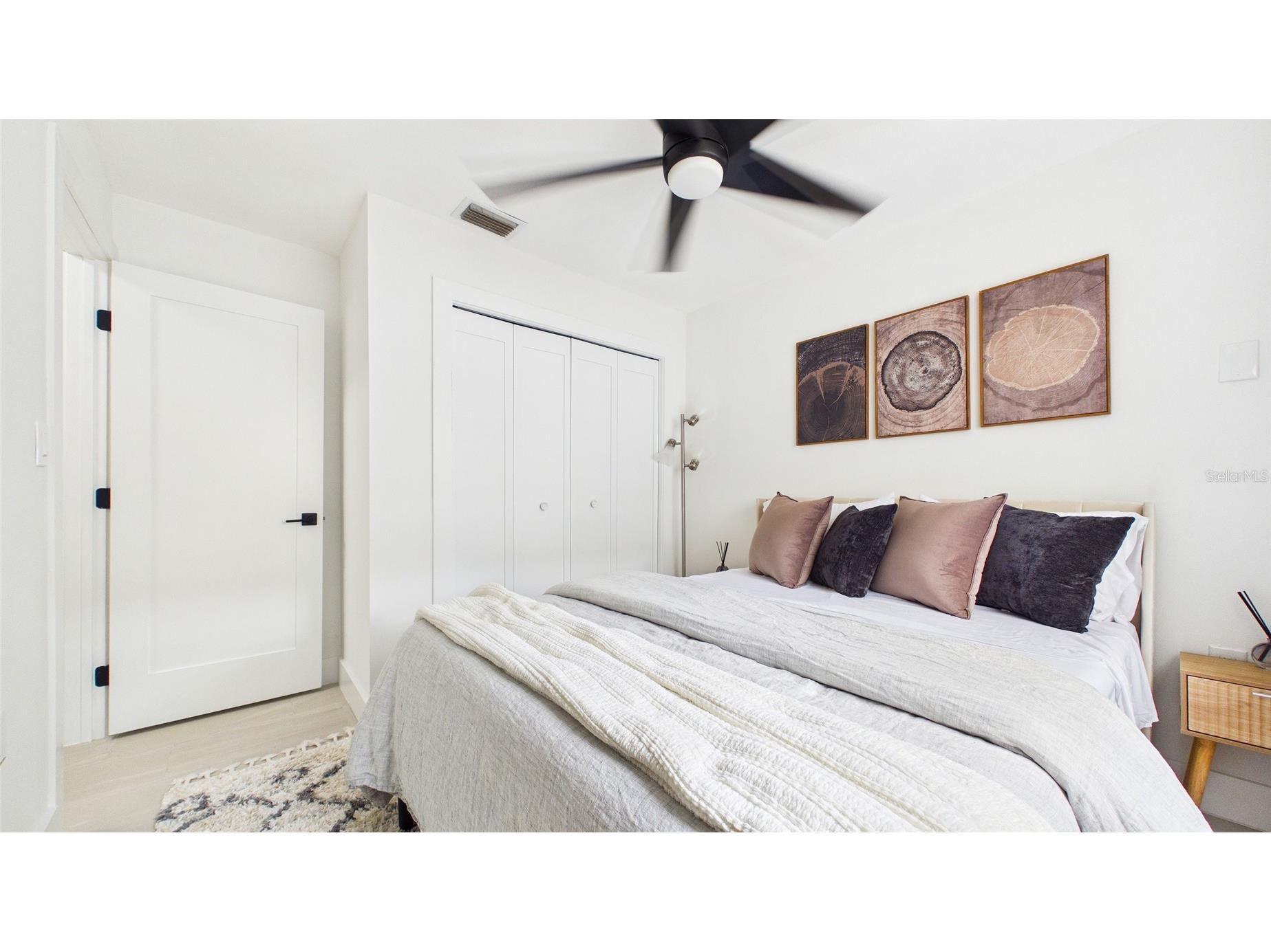 1920 New Hampshire Avenue NE Saint Petersburg FL 33703 TB8491638 image26