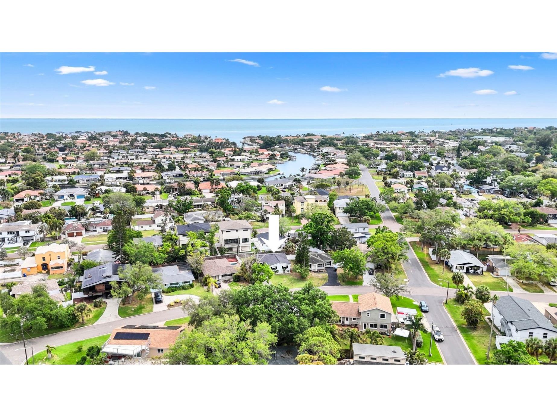 1920 New Hampshire Avenue NE Saint Petersburg FL 33703 TB8491638 image40