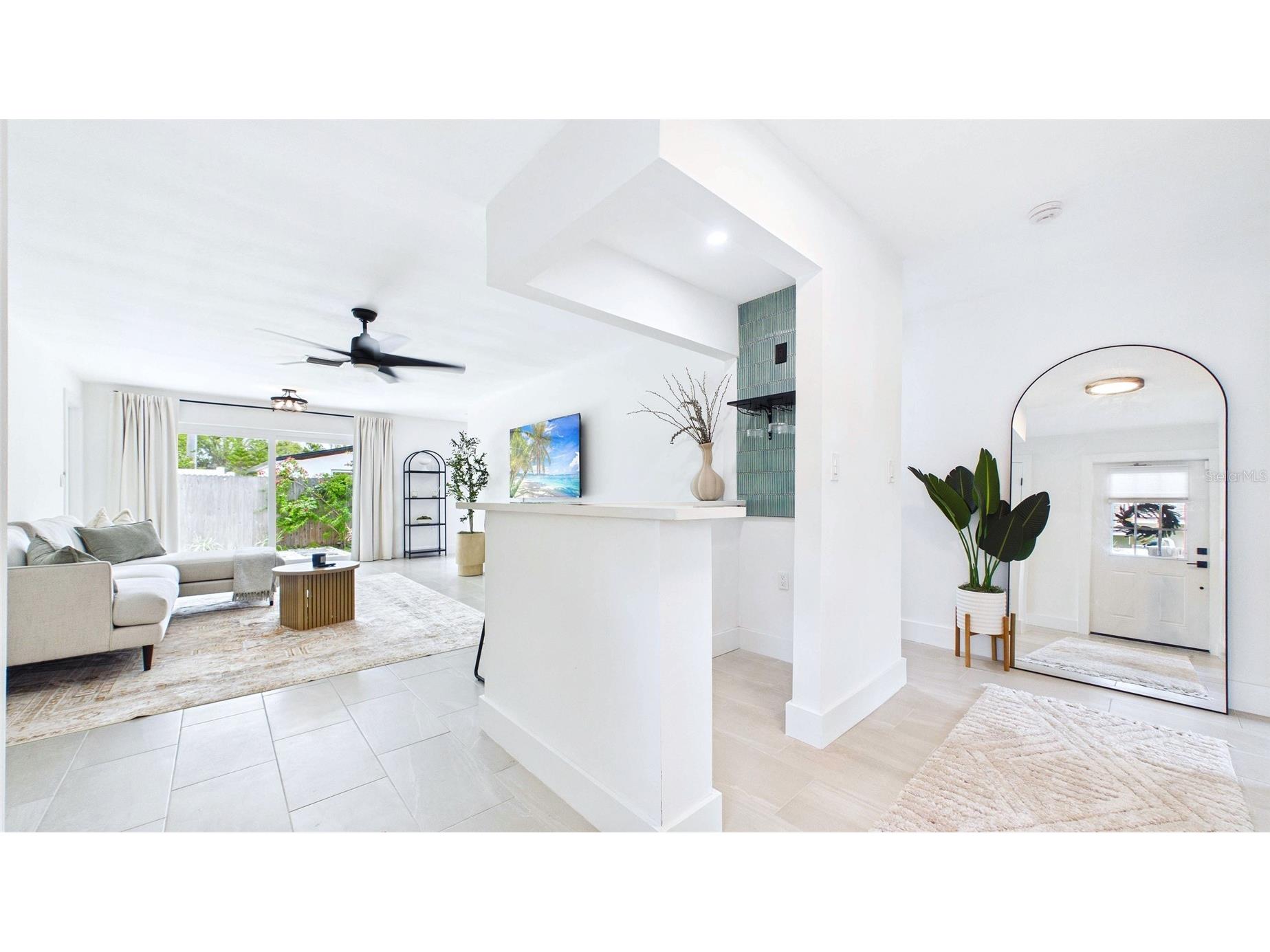 1920 New Hampshire Avenue NE Saint Petersburg FL 33703 TB8491638 image5