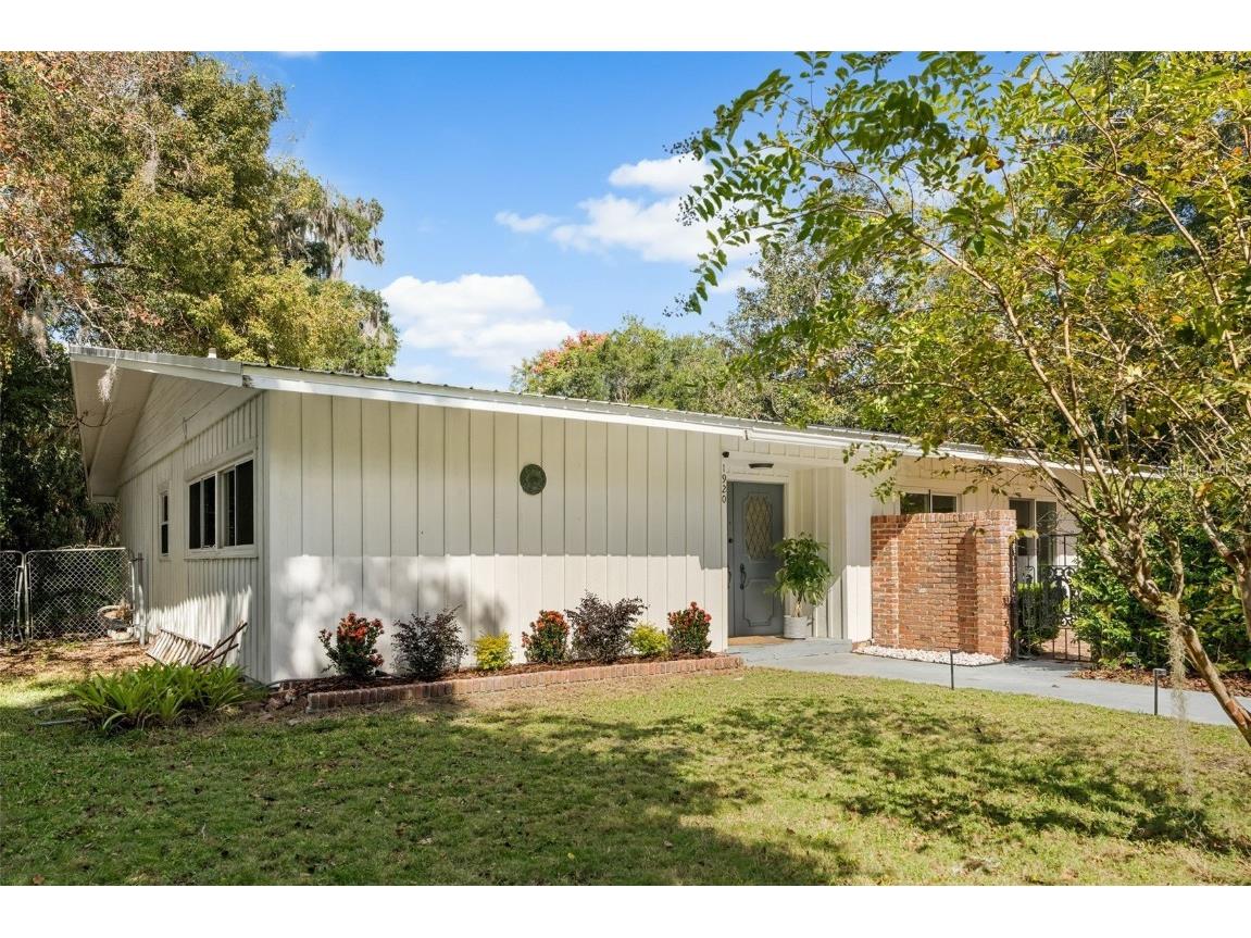 1920 NW 12th Road Gainesville FL 32605 GC535014 image1