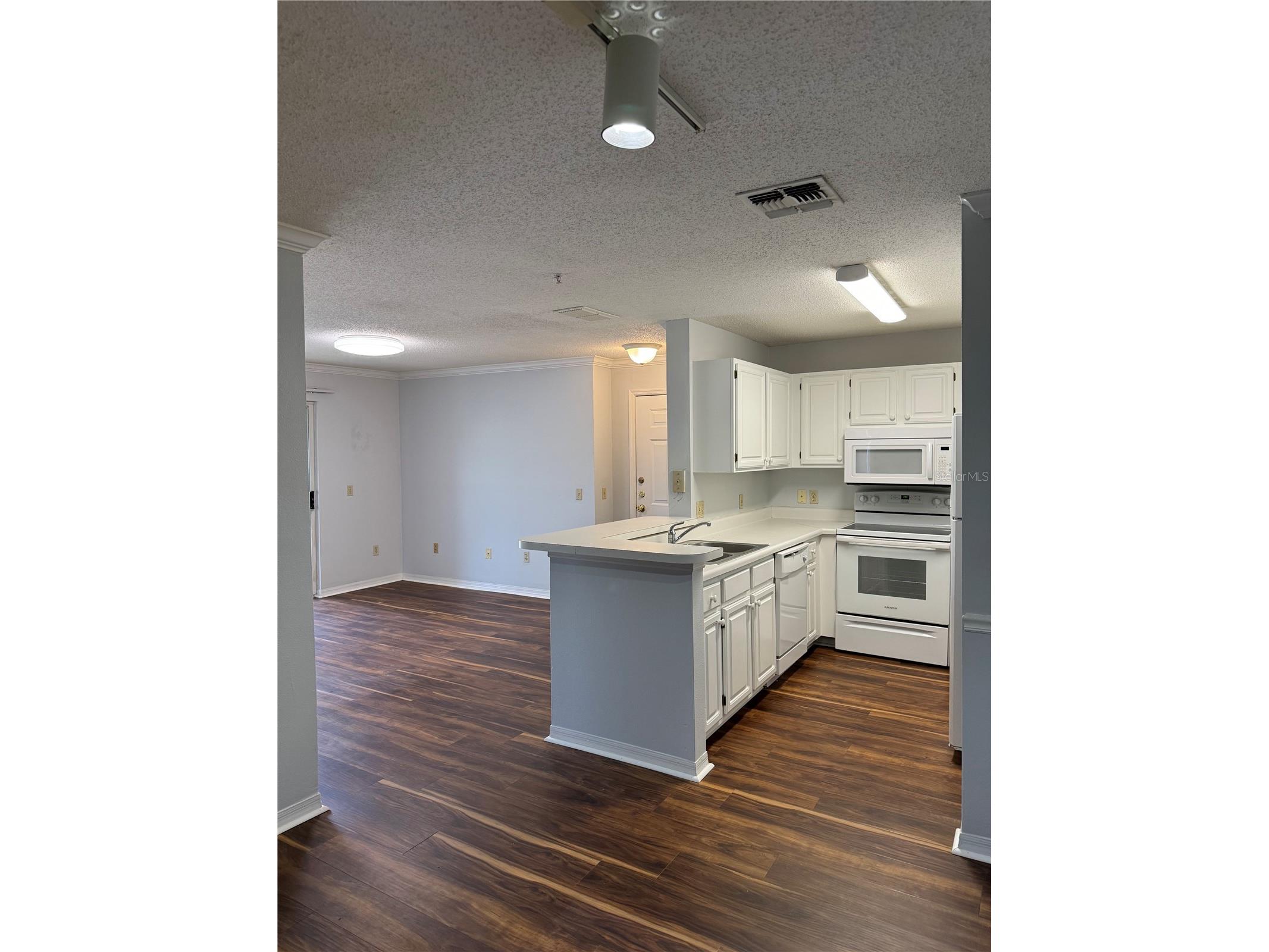 1920 Summer Club Drive #202 Oviedo FL 32765 O6414463 image5