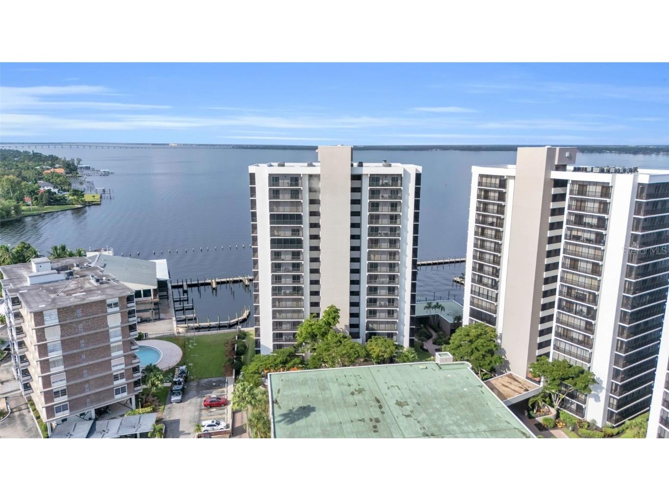 1920 Virginia Avenue #902 Fort Myers FL 33901 C7514937 image3