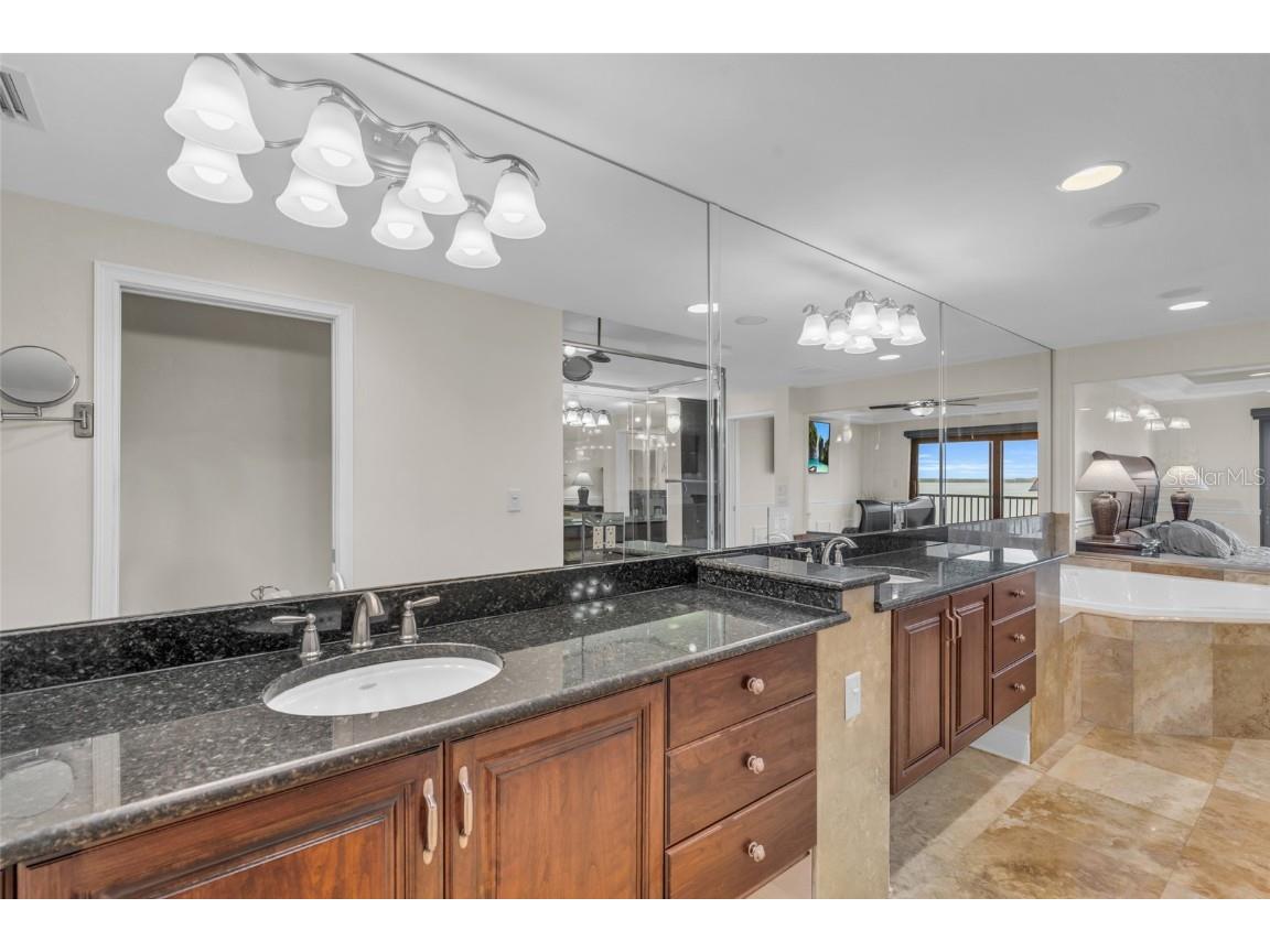 1920 Virginia Avenue #902 Fort Myers FL 33901 C7514937 image34