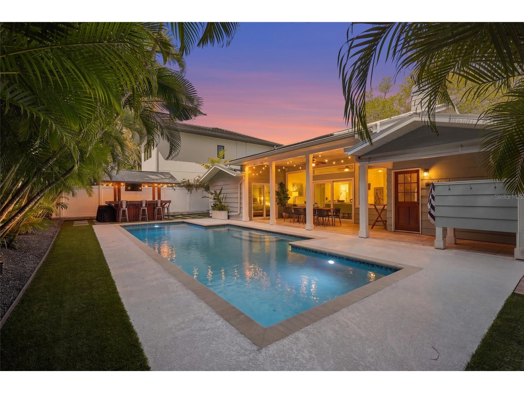 1920 Wisteria Street Sarasota FL 34239 A4683653 image12