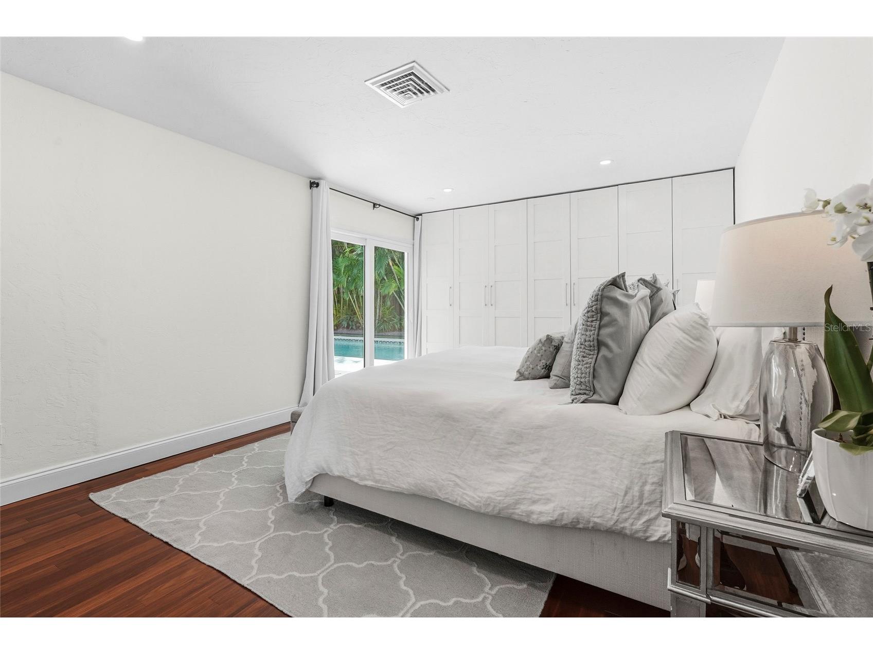 1920 Wisteria Street Sarasota FL 34239 A4683653 image24