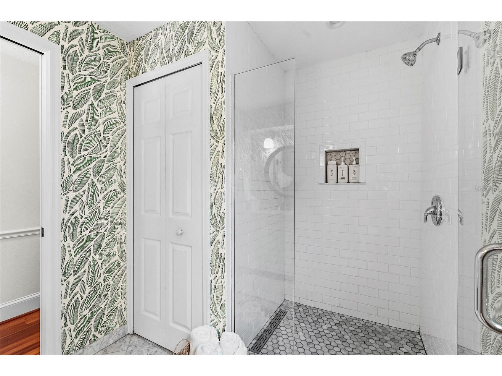 1920 Wisteria Street Sarasota FL 34239 A4683653 image34