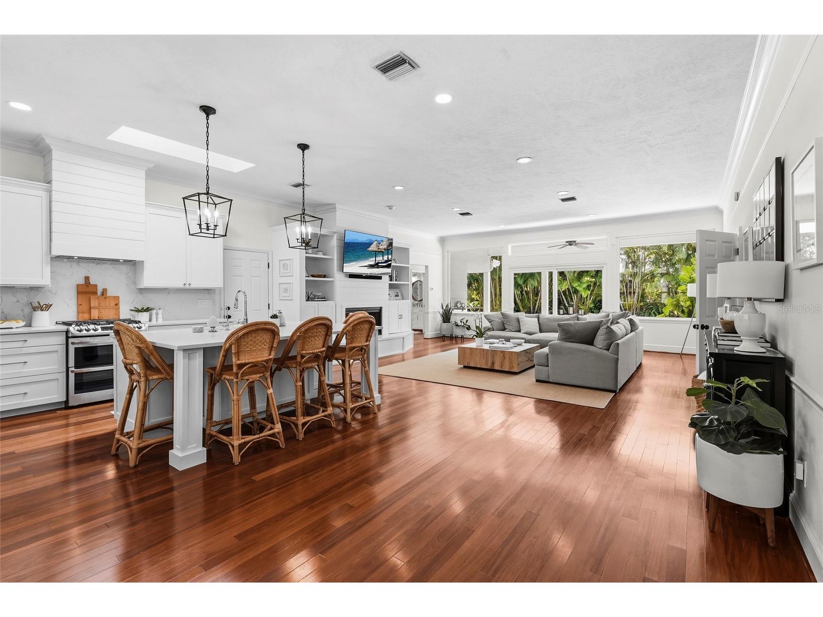 1920 Wisteria Street Sarasota FL 34239 A4683653 image5