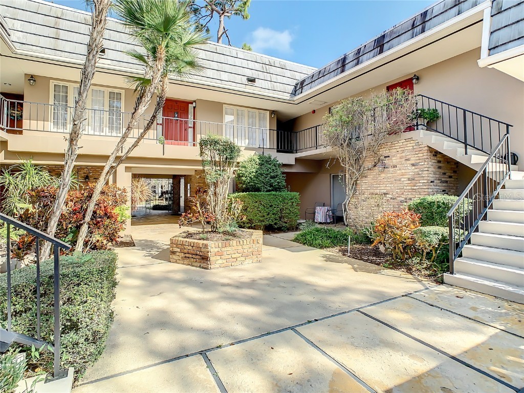 1920 Woodcrest Drive #17 Winter Park FL 32792 O6081510 image1