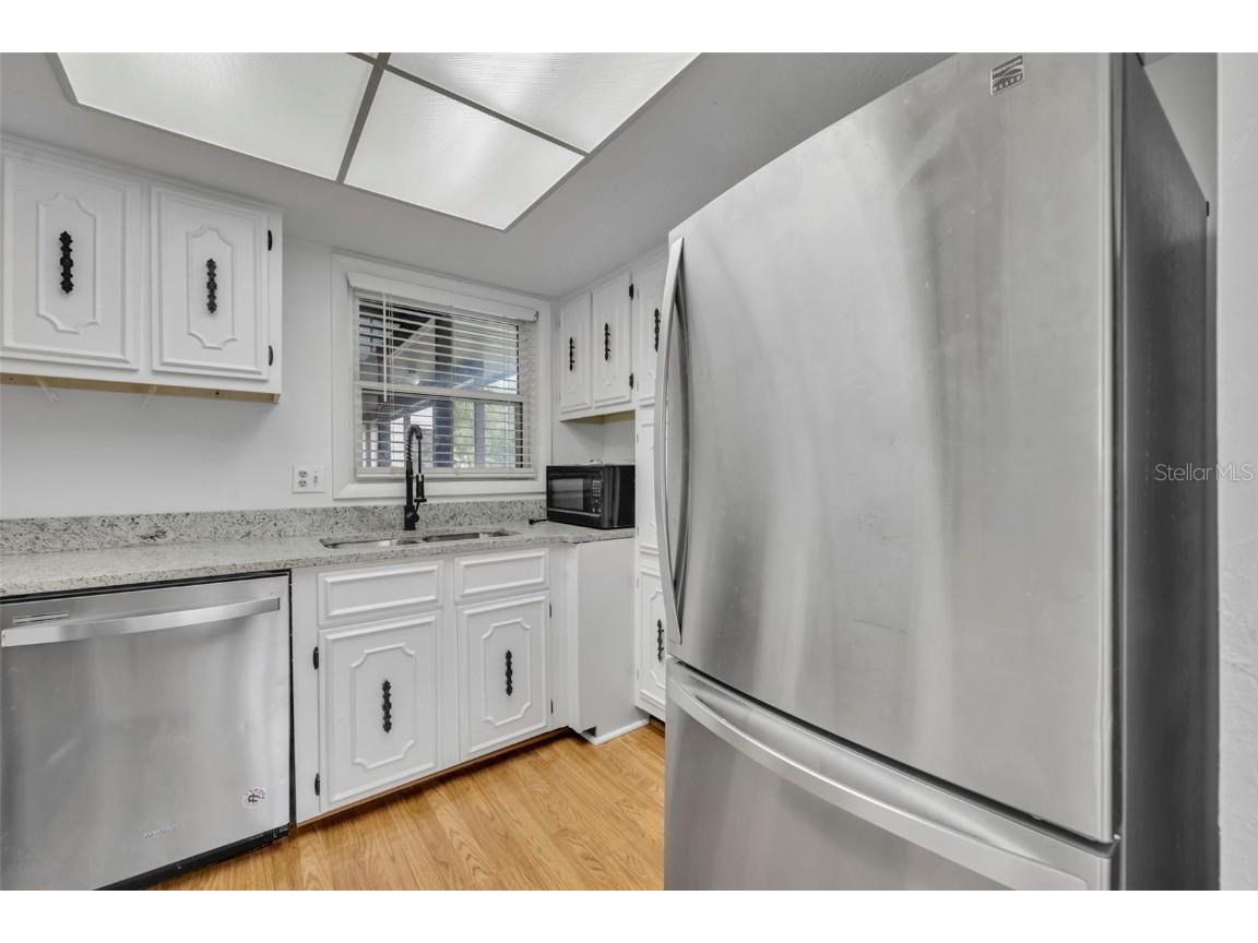 19201 Sandalwood Drive #19201 Wildwood FL 34785 - POND G5101556 image17