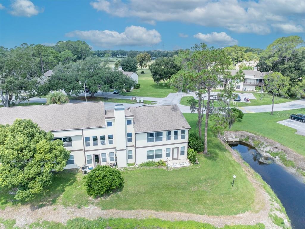 19201 Sandalwood Drive #19201 Wildwood FL 34785 - POND G5101556 image40