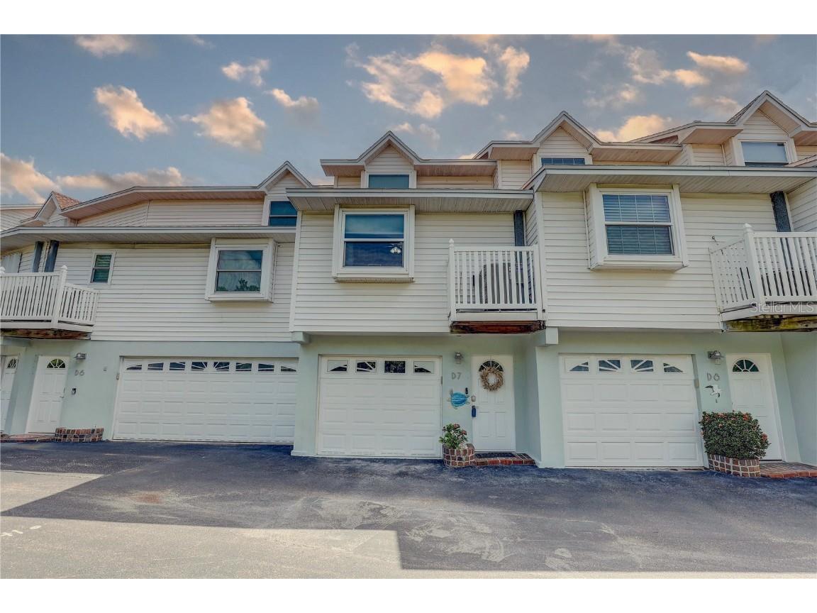 19201 Vista Lane #D7 Indian Shores FL 33785 TB8412246 image2