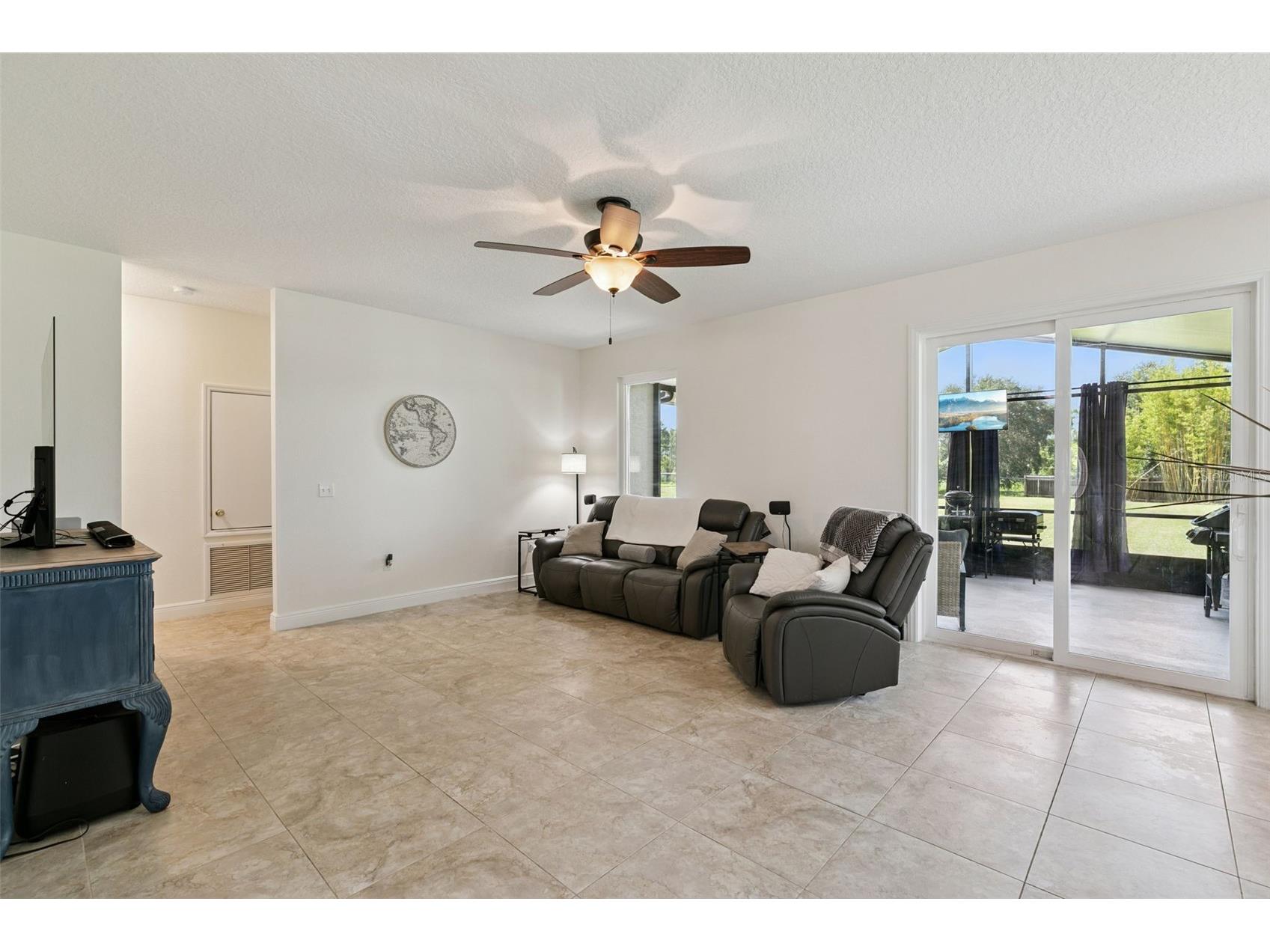 19204 Paddock Street Orlando FL 32833 O6425321 image16