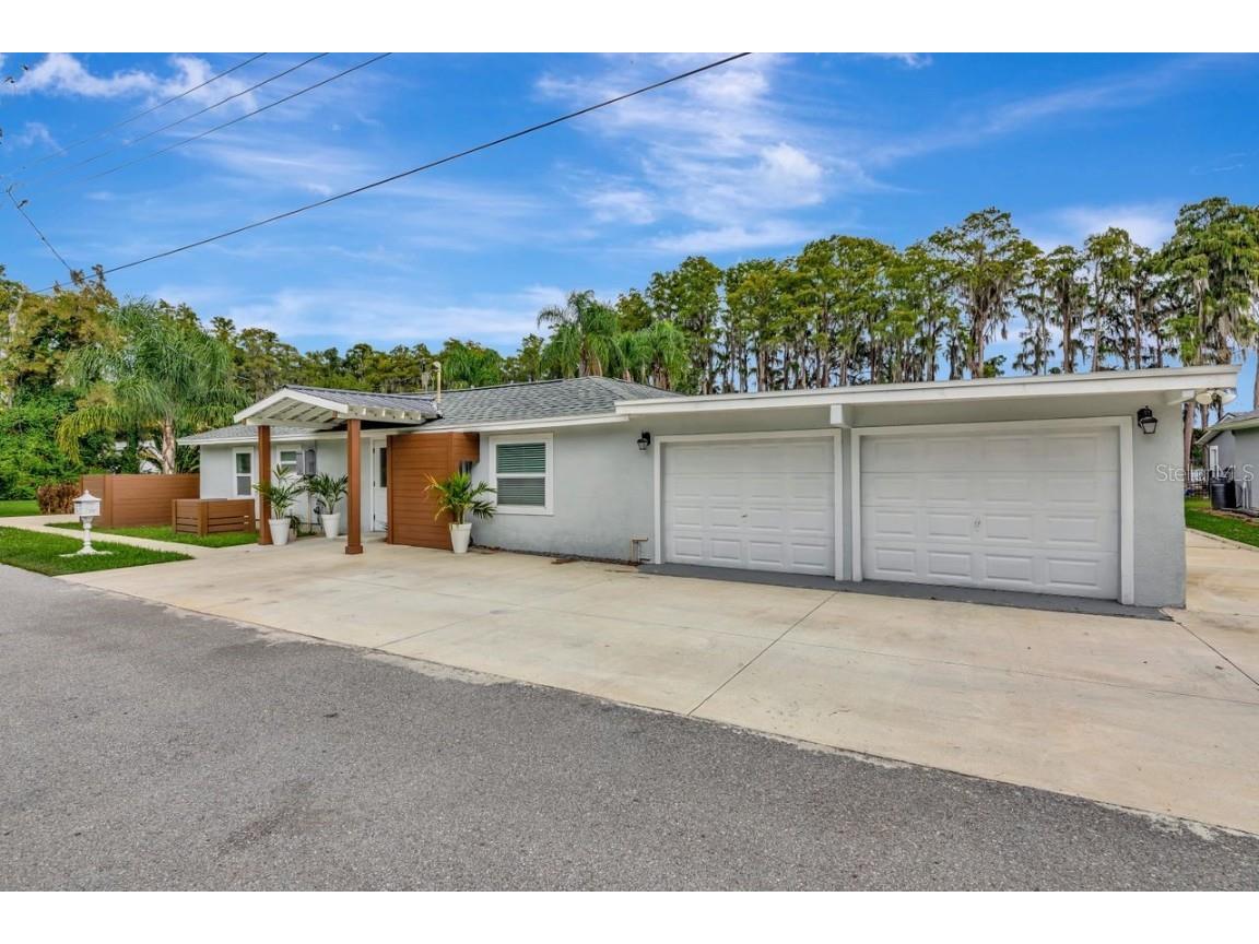 19207 Crooked Lane Lutz FL 33548 - LAKE HOBBS TB8438183 image4