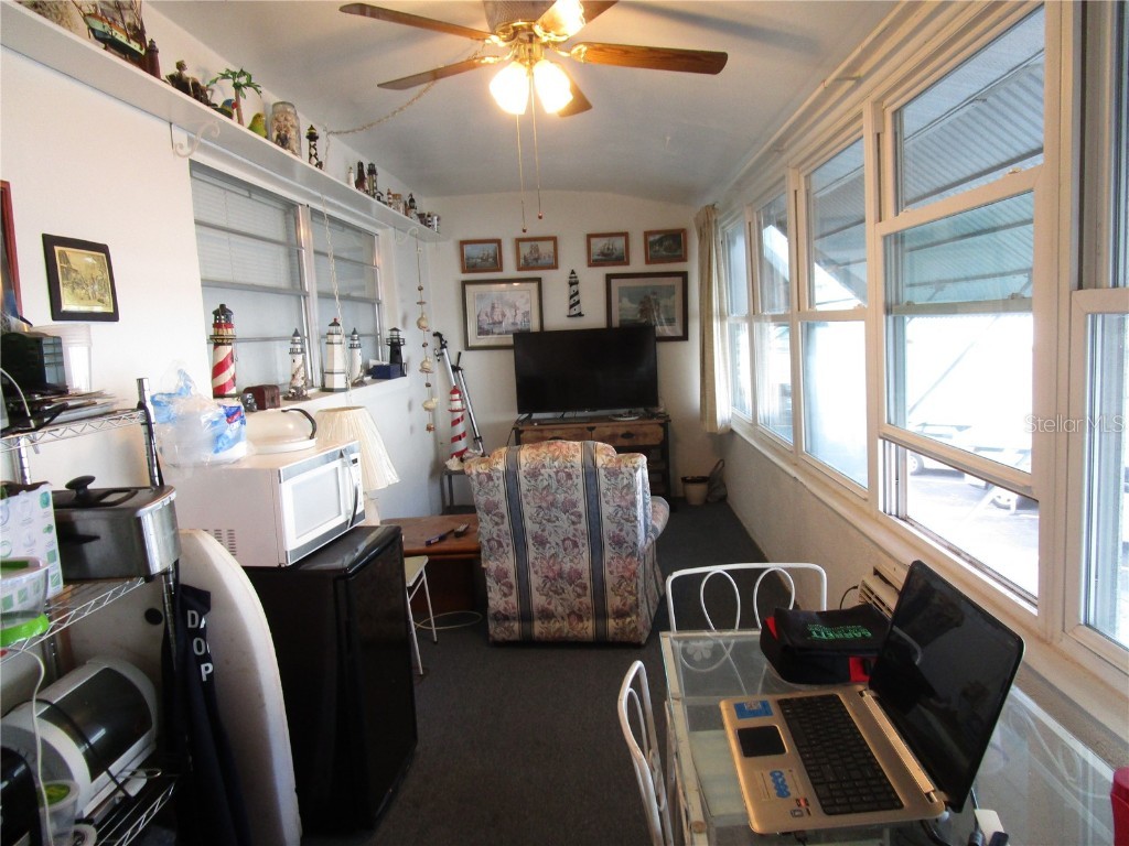 1921 58th Avenue N #22 Saint Petersburg FL 33714 U8222848 image11