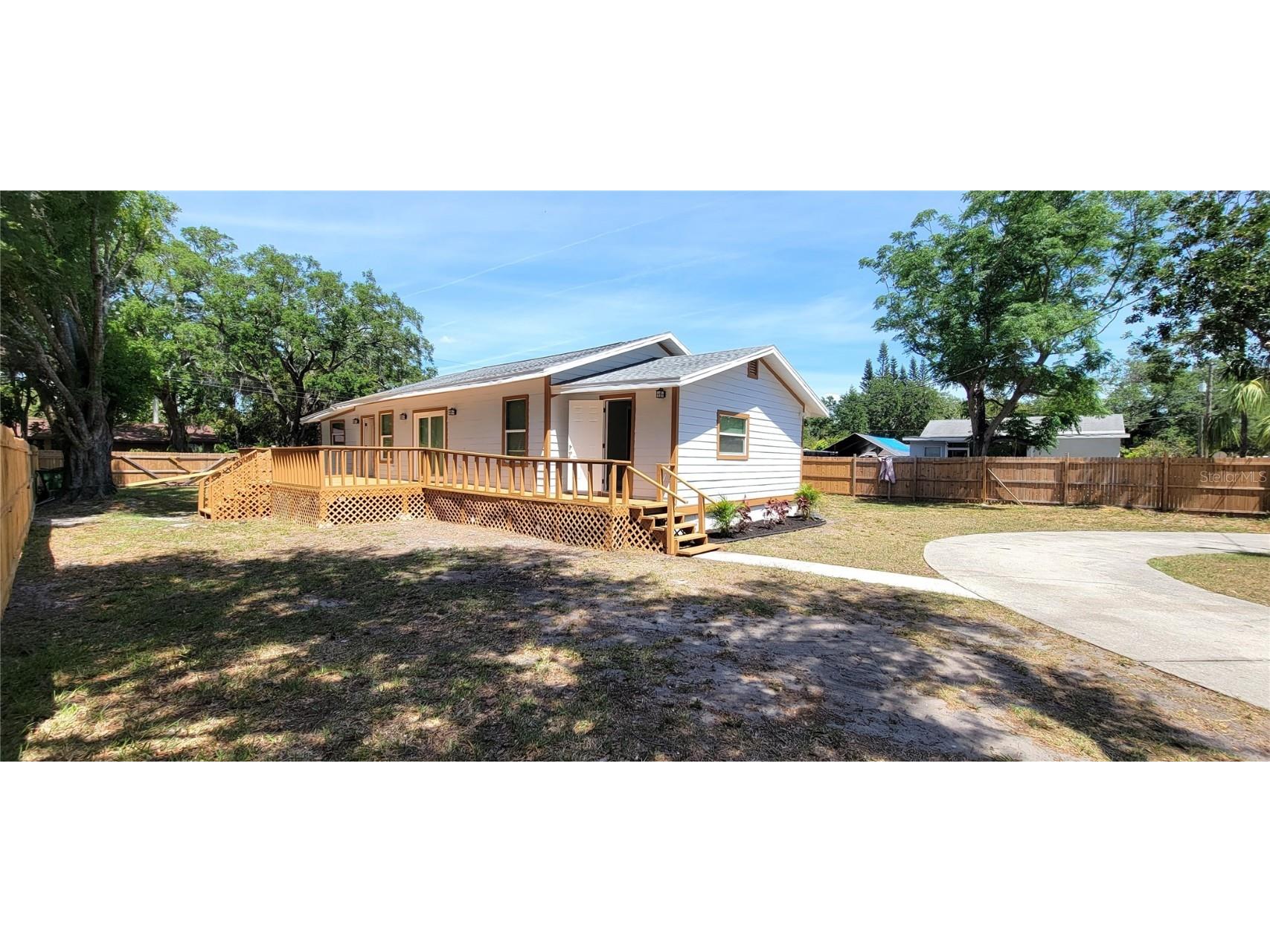 1921 8th Avenue E Bradenton FL 34208 A4566202 image1