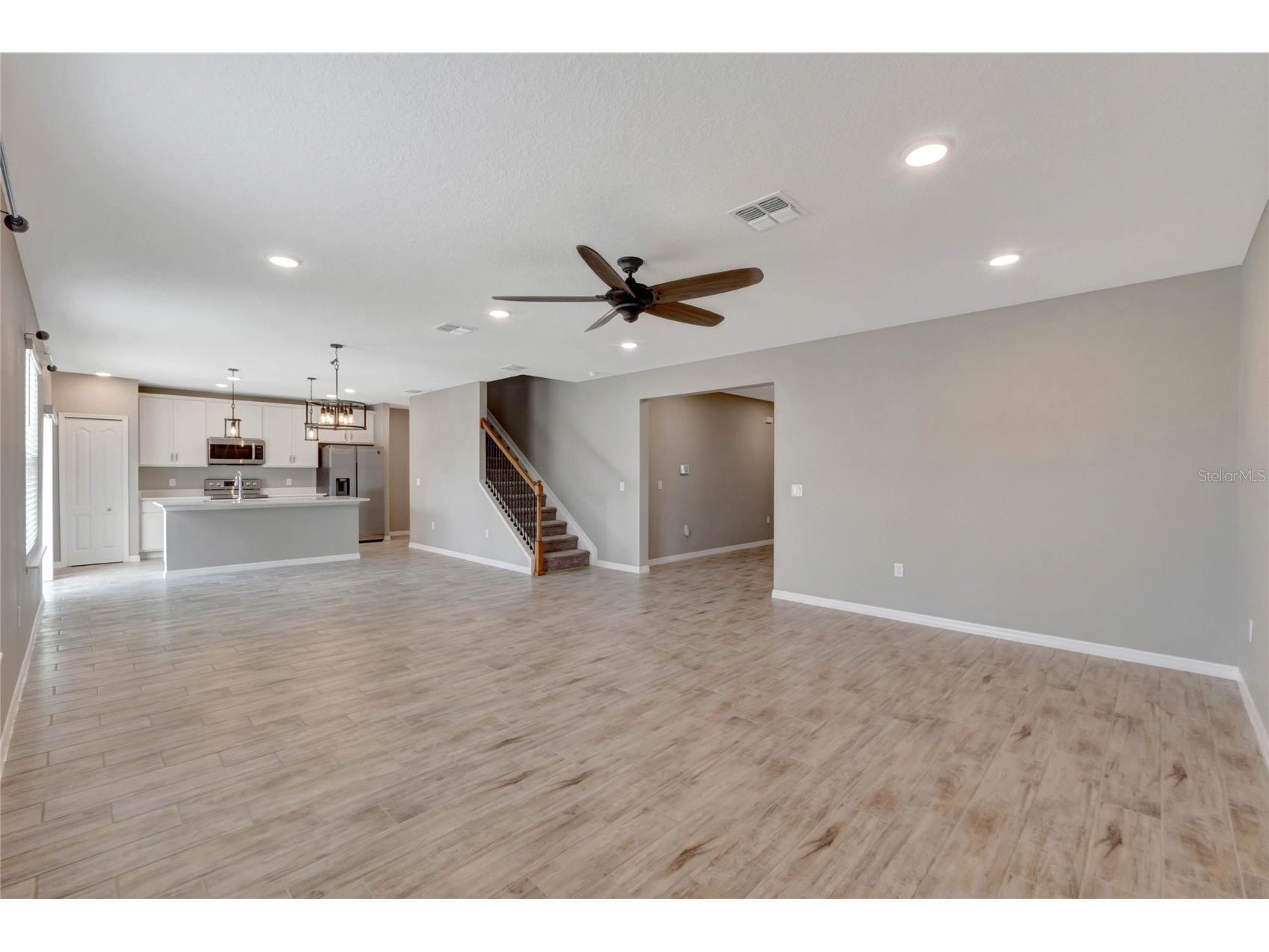 1921 Bell Creek Loop Fruitland Park FL 34731 G5106282 image3