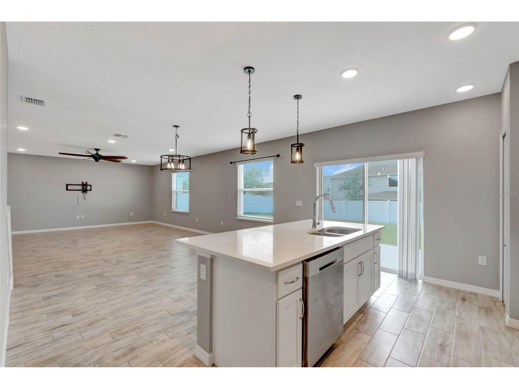 1921 Bell Creek Loop Fruitland Park FL 34731 G5106282 image8