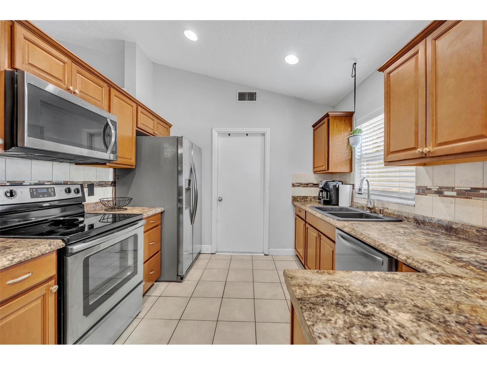 1921 Blue Fox Court Orlando FL 32825 O6407477 image13