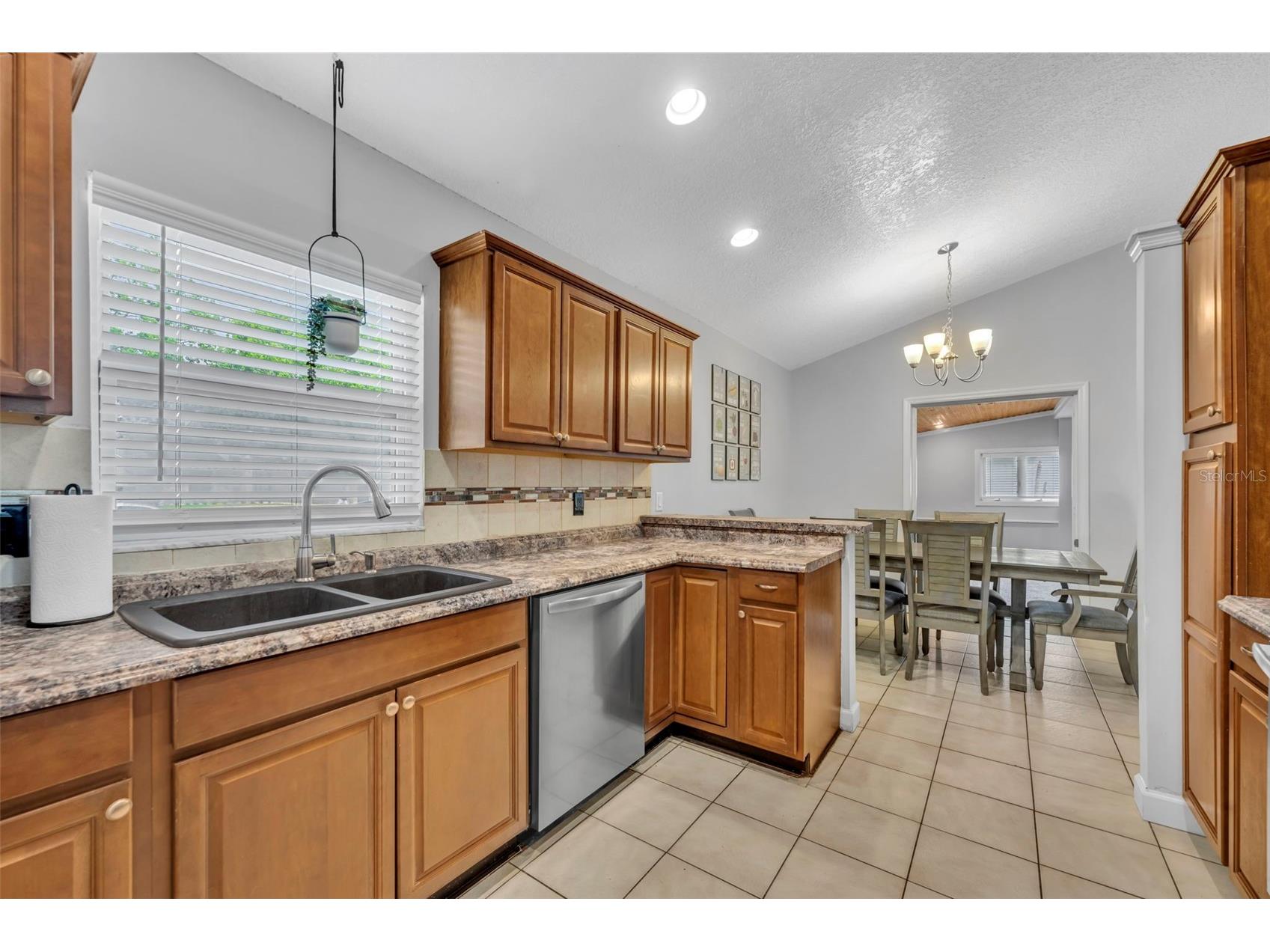 1921 Blue Fox Court Orlando FL 32825 O6407477 image16