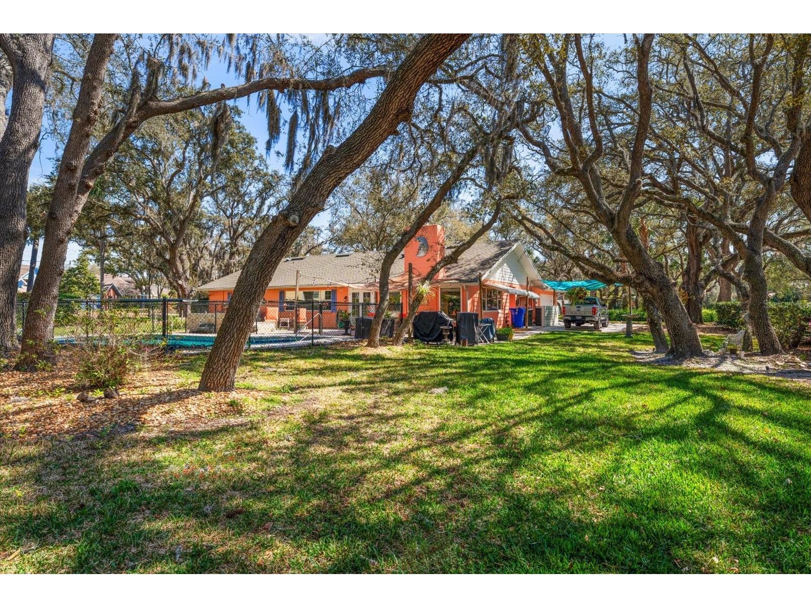 1921 Cardinal Road Dunedin FL 34698 TB8479956 image35