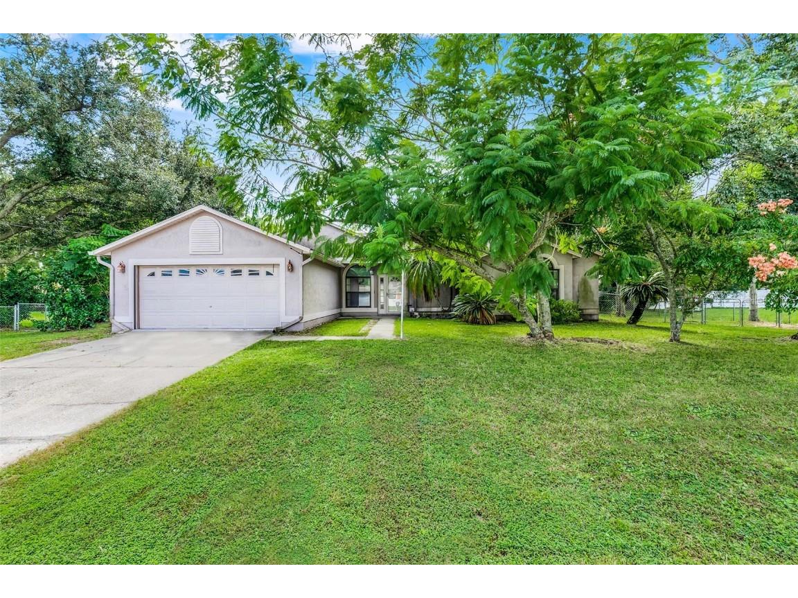 1921 Carolyn Court Saint Cloud FL 34769 TB8441058 image1