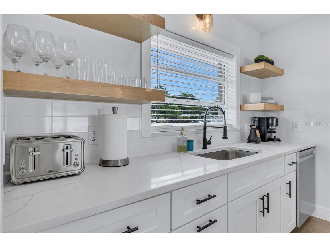 1921 Fern Avenue Sarasota FL 34235 A4648582 image13