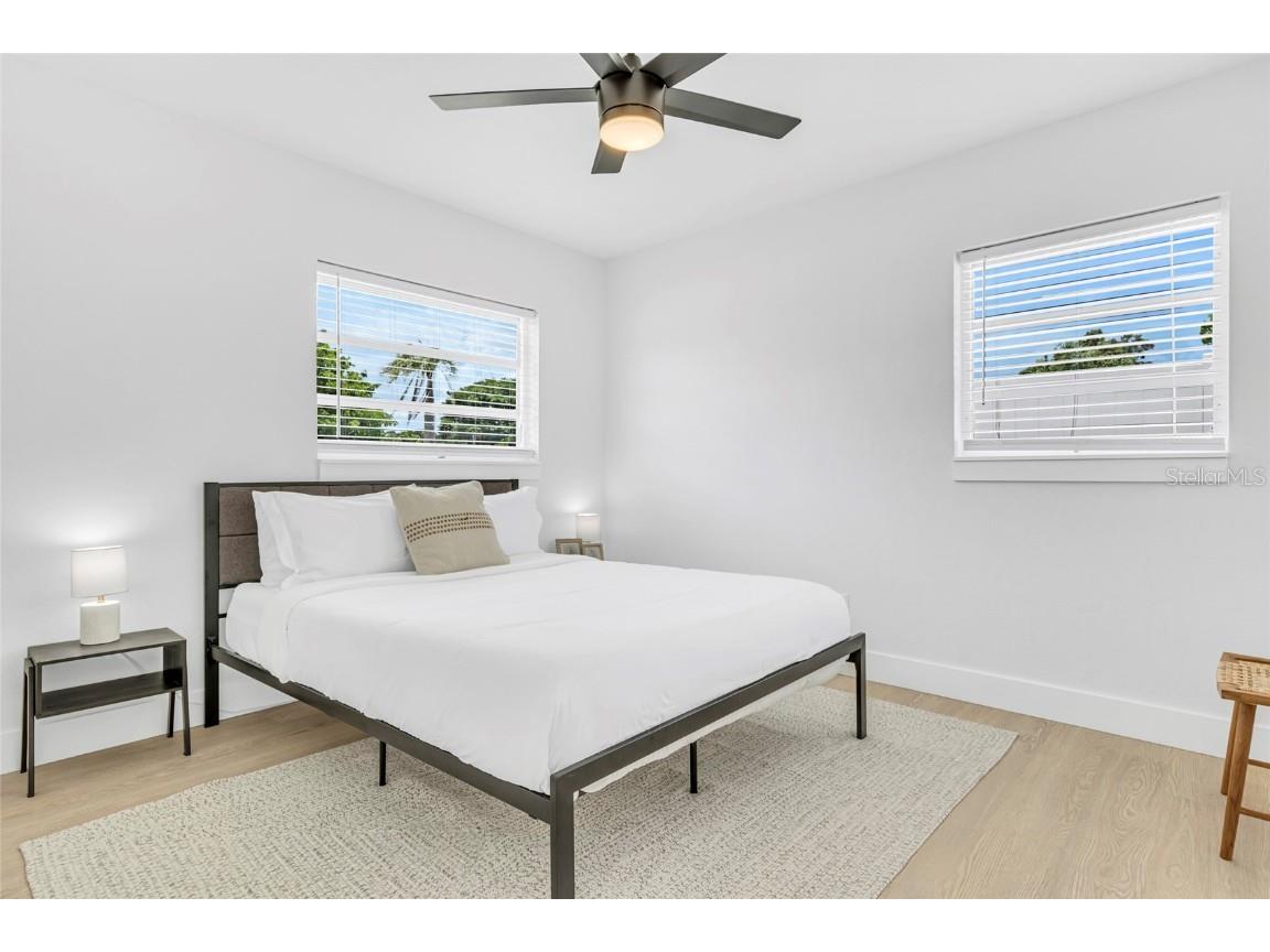 1921 Fern Avenue Sarasota FL 34235 A4648582 image36